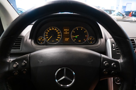 Mercedes-Benz A160 19 of 30