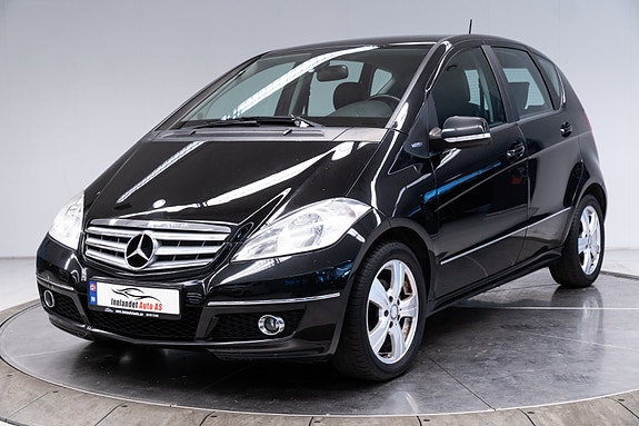 Mercedes-Benz A160 13 of 30