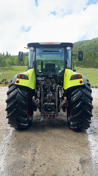 CLAAS Arion 430 2 of 5