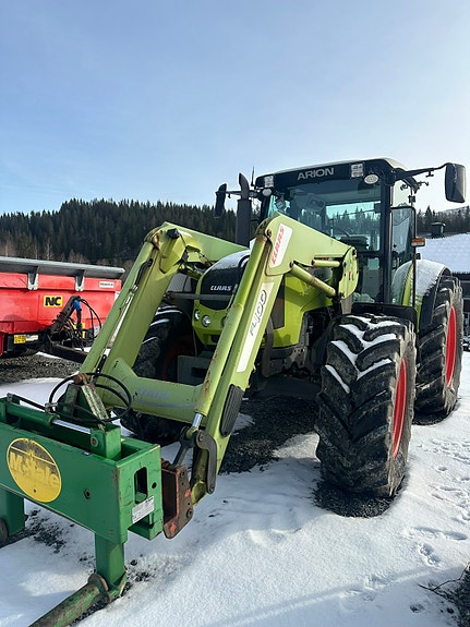 CLAAS Arion 430 4 of 5