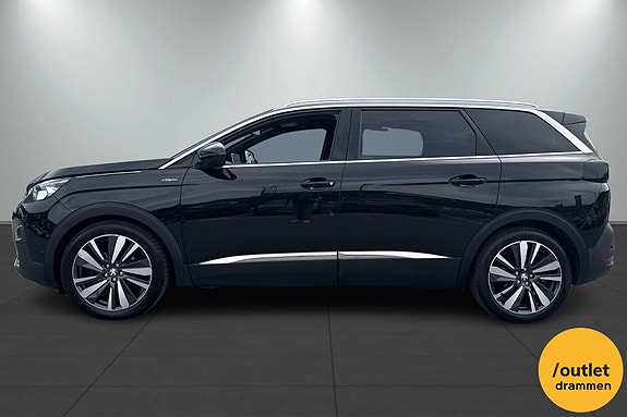 Peugeot 5008 2 of 5