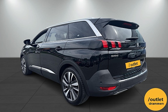 Peugeot 5008 3 of 5