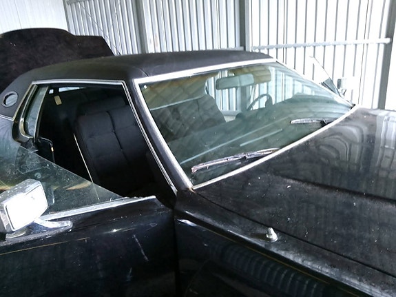 Lincoln Continental 9 of 20