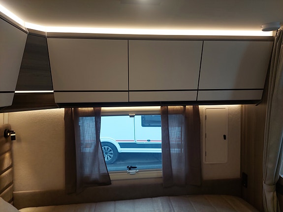KABE ESTATE 470 XL 25 of 30