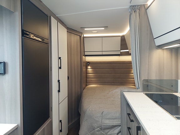 KABE ESTATE 470 XL 21 of 30