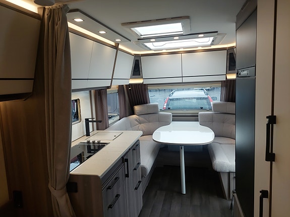 KABE ESTATE 470 XL 26 of 30