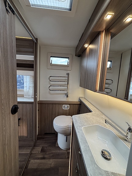 KABE Imperial 780 TDL 25 of 30