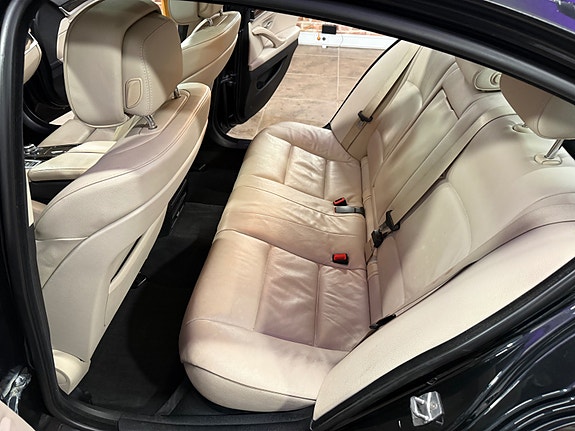 BMW 520d 25 of 30