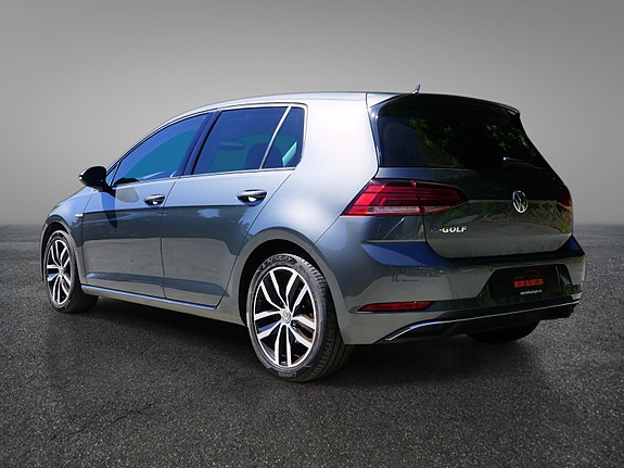 Volkswagen e-Golf VII 7 of 30