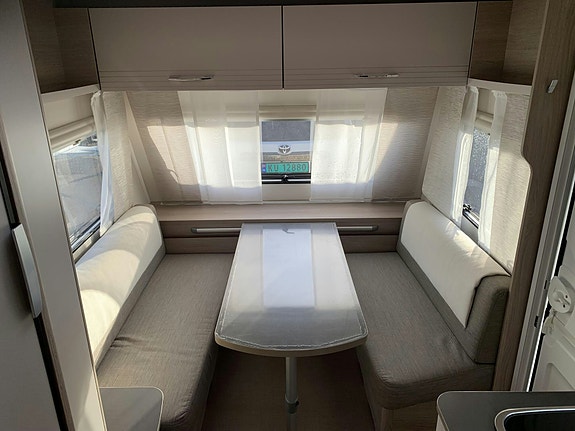 Bürstner Premio Life 415 TK 14 of 25
