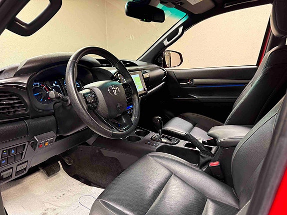 Toyota HiLux 10 of 21
