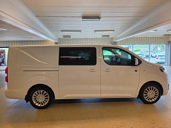 Toyota Proace 8 of 26