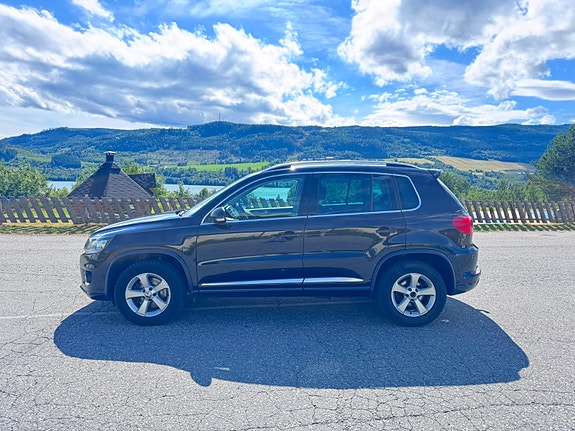 Volkswagen Tiguan 4 of 23