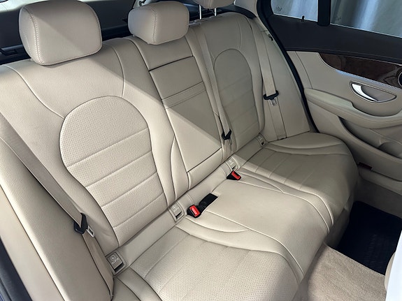 Mercedes-Benz C220 d 12 of 30