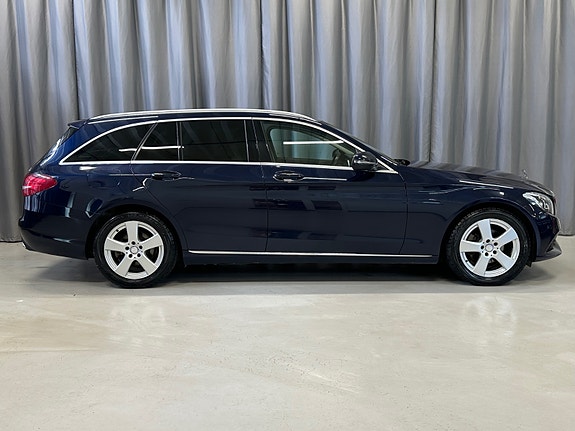 Mercedes-Benz C220 d 6 of 30