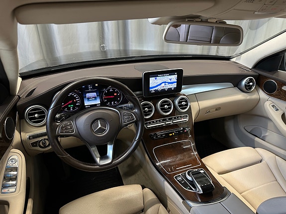 Mercedes-Benz C220 d 18 of 30