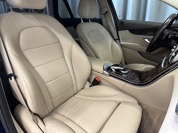 Mercedes-Benz C220 d 10 of 30
