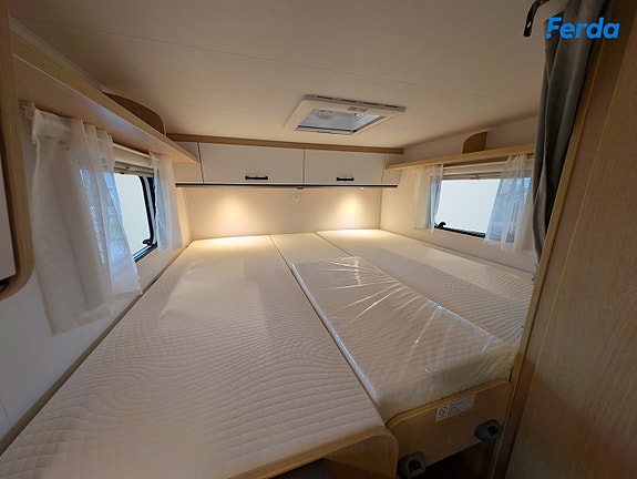 Sunlight Van V 66 Adventure 13 of 30