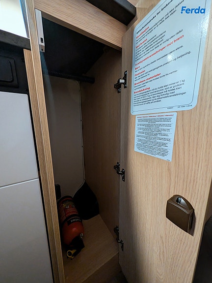 Sunlight Van V 66 Adventure 11 of 30