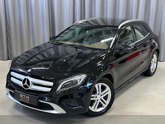 Mercedes-Benz GLA220