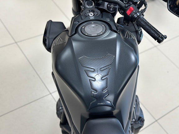 Honda CB 650 R 9 of 9