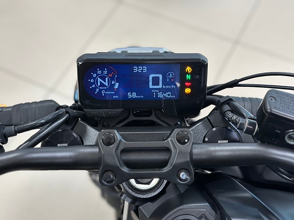 Honda CB 650 R 4 of 9