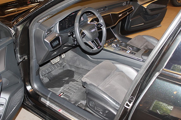 Audi A6 14 of 30