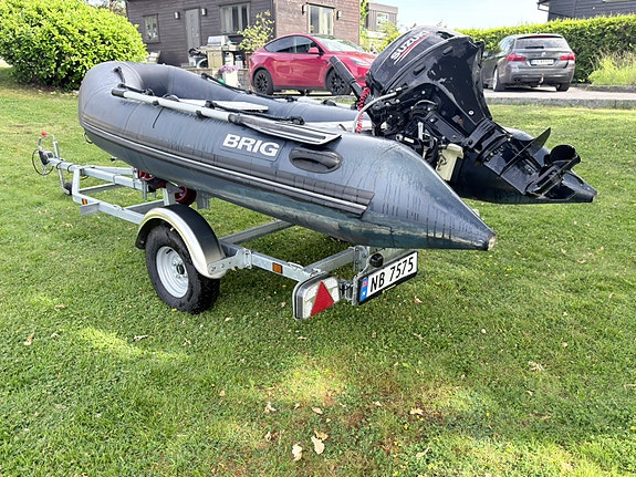 Brig 330 RIB med 9.9hk (18hk) motor + henger 3 of 5