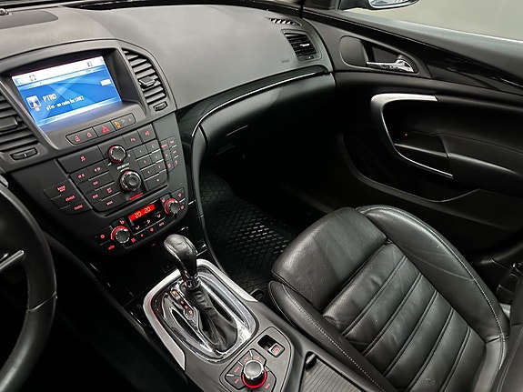 Opel Insignia 28 of 30