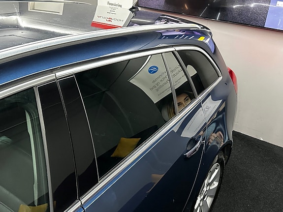 Opel Insignia 13 of 30