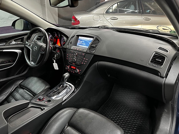 Opel Insignia 26 of 30