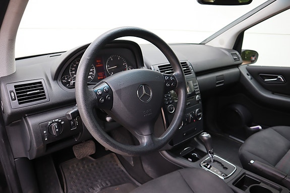 Mercedes-Benz A160 d 16 of 20