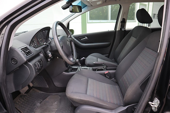 Mercedes-Benz A160 d 14 of 20