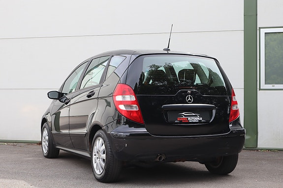 Mercedes-Benz A160 d 8 of 20