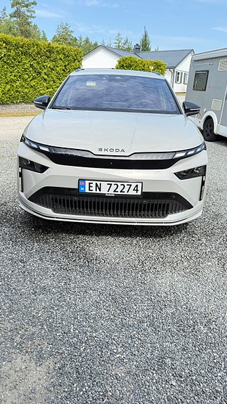 Skoda Enyaq 7 of 30
