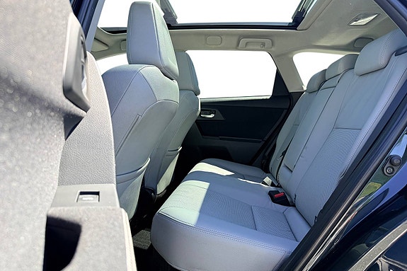 Toyota Auris 17 of 30