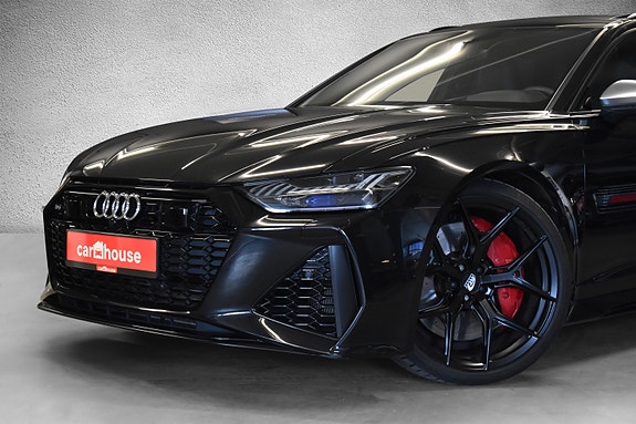Audi RS6 3 of 5