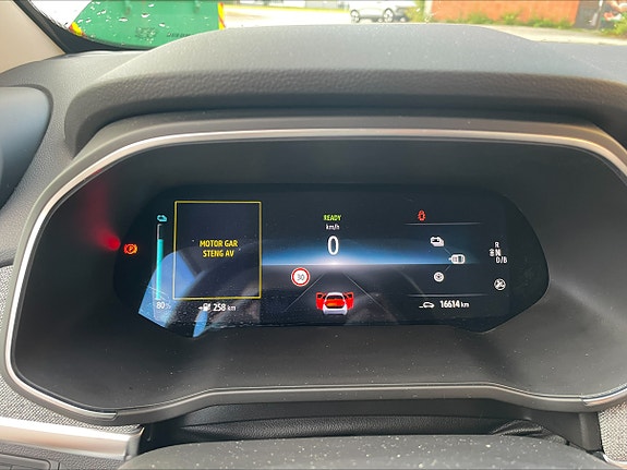 Renault Zoe 10 of 13