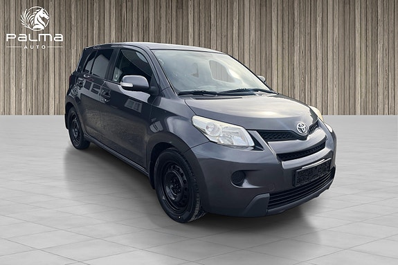 Toyota Urban Cruiser 3 of 5