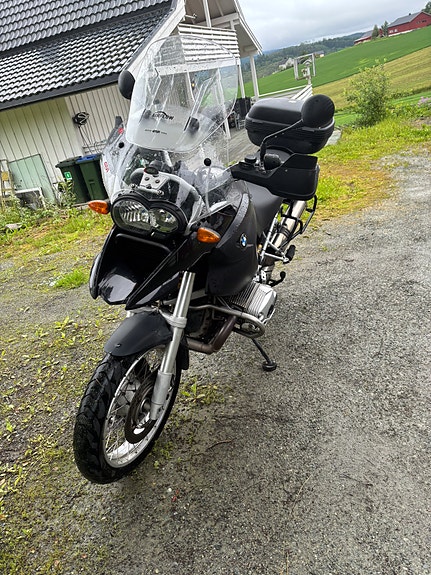 BMW R 1200 GS 2 of 5