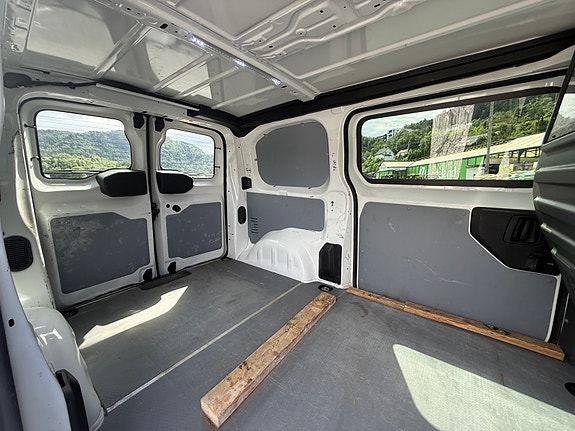 Citroen Jumpy 17 of 18
