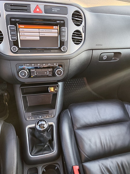 Volkswagen Tiguan 5 of 5