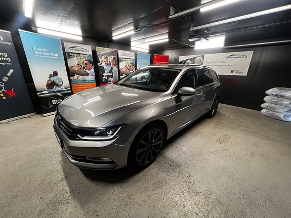 Volkswagen Passat 3 of 5