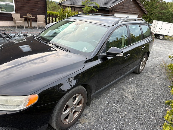 Volvo V70 5 of 5