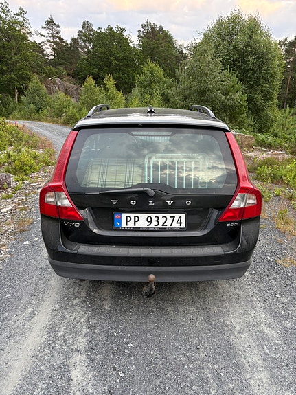 Volvo V70 7 of 30