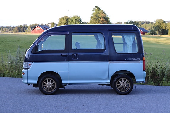 Daihatsu Andre 5 of 5