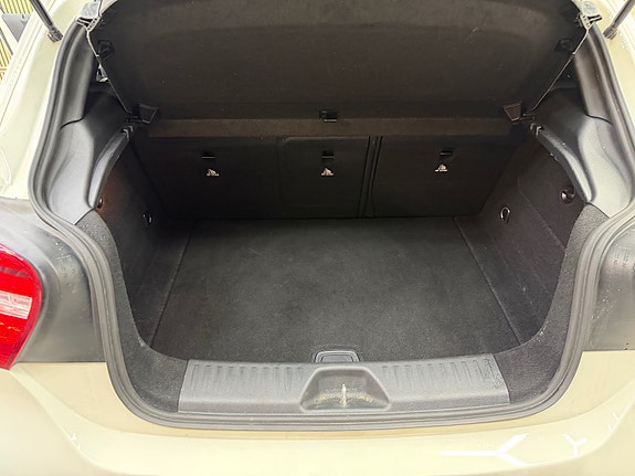Mercedes-Benz A180 19 of 30