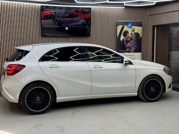 Mercedes-Benz A180 15 of 30