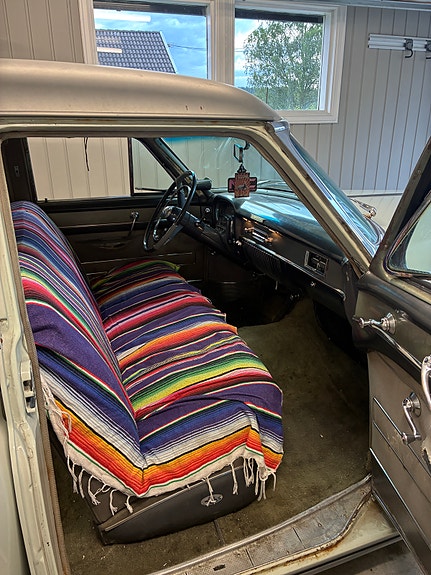 Cadillac DTS 8 of 14