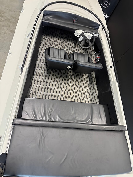 Lynx 22 Sportcat med 200hk evinrude fitchram 5 of 5
